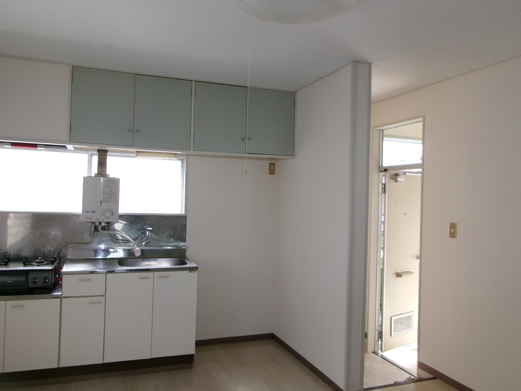 コーポフラワーメイト   203