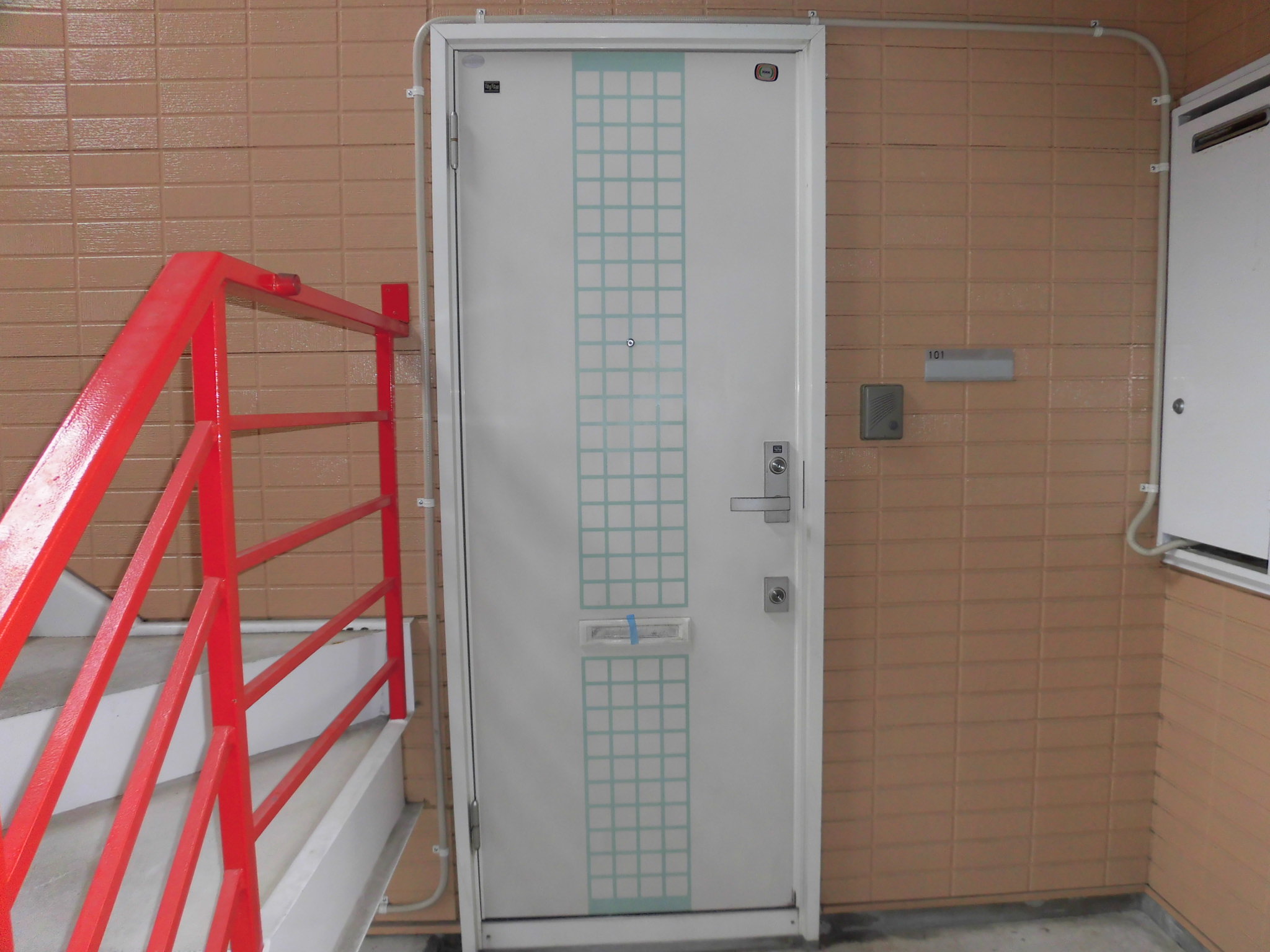 フロントヘルメス   202