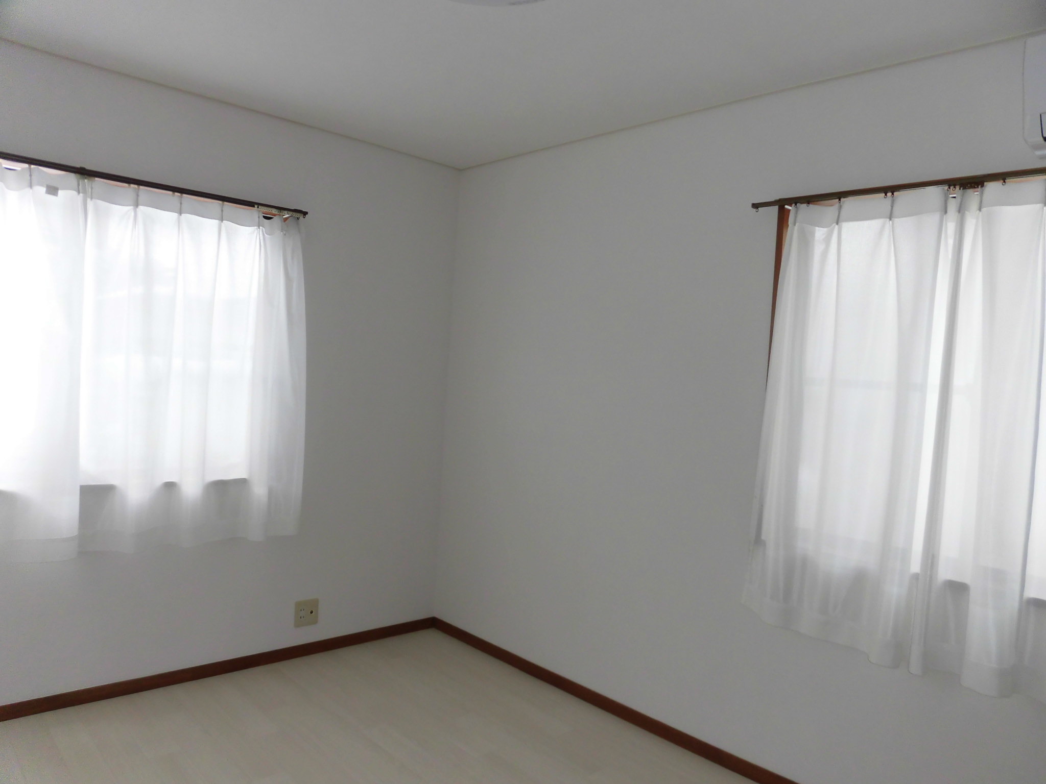 フロントヘルメス   105