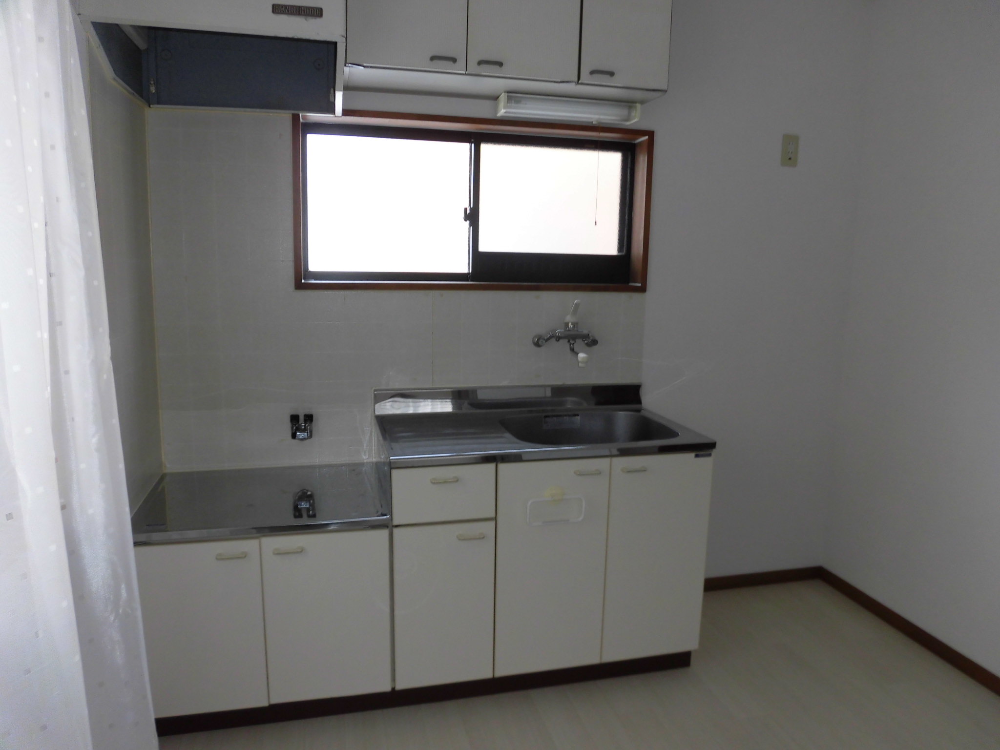 フロントヘルメス   105