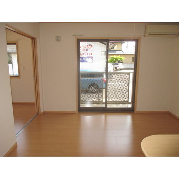 （日）シルエラコート   J－1