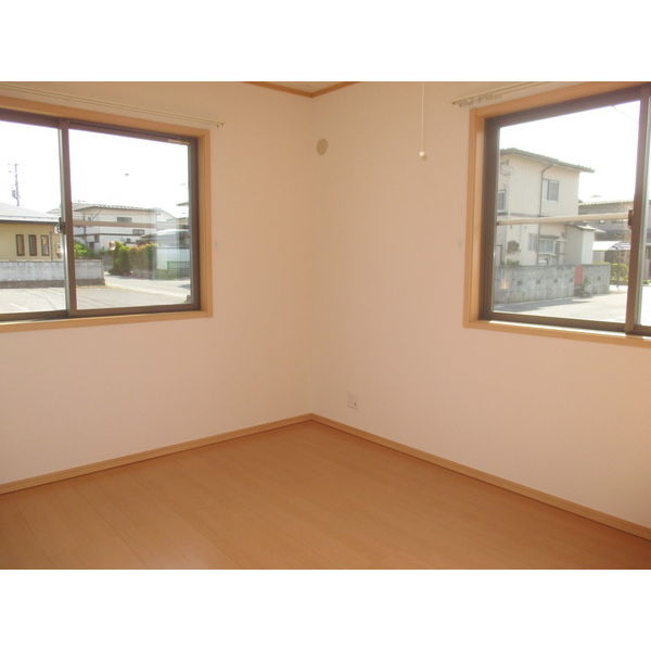 （日）シルエラコート   J－1