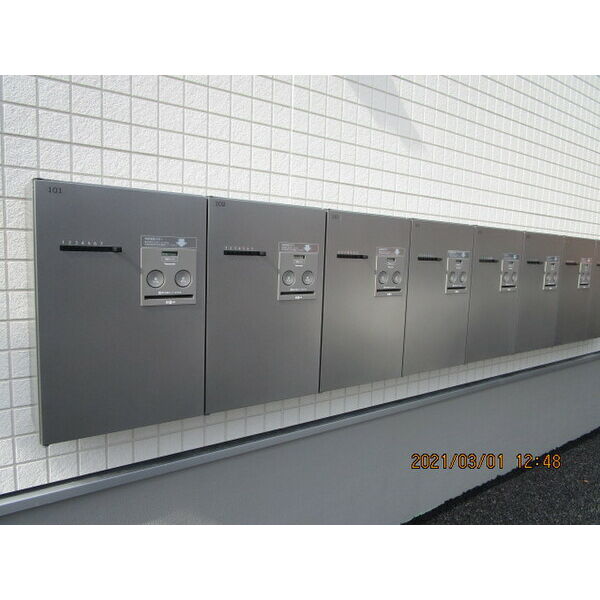 （日）アビタシオン   302