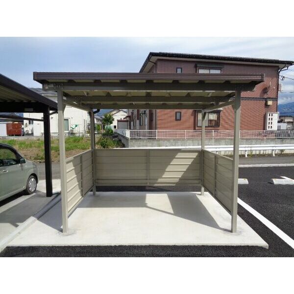 （日）ラ　ヴェール   207