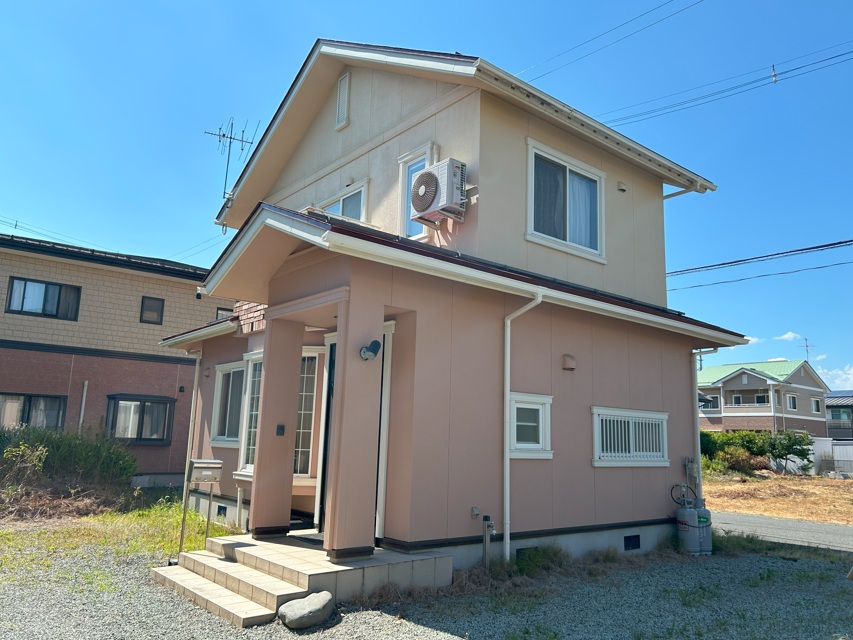 寒河江市大字島（3LDK）1,500万円　南寒河江駅まで徒歩4分！