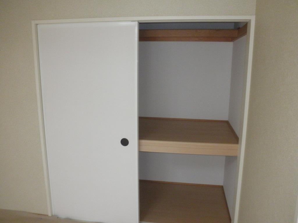 ムーンハウス   101