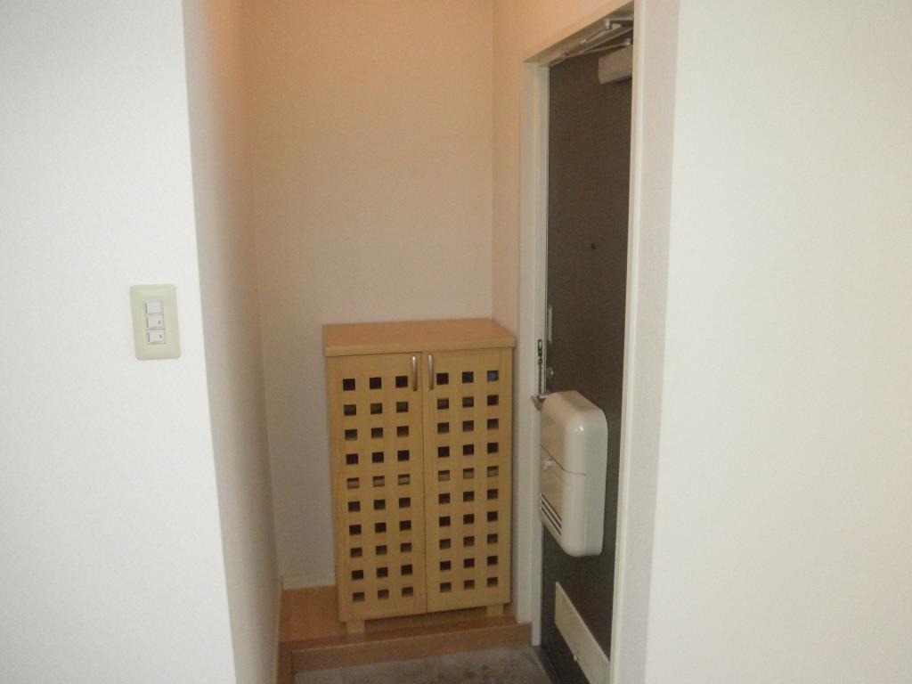 ムーンハウス   101