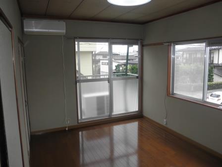 レジデンス高橋　Ａ棟   201