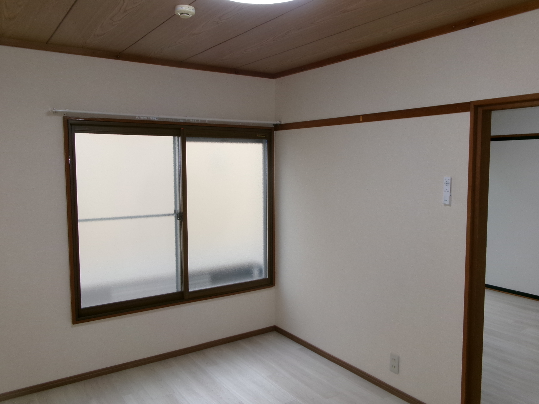 ヤマキチハイツ   103