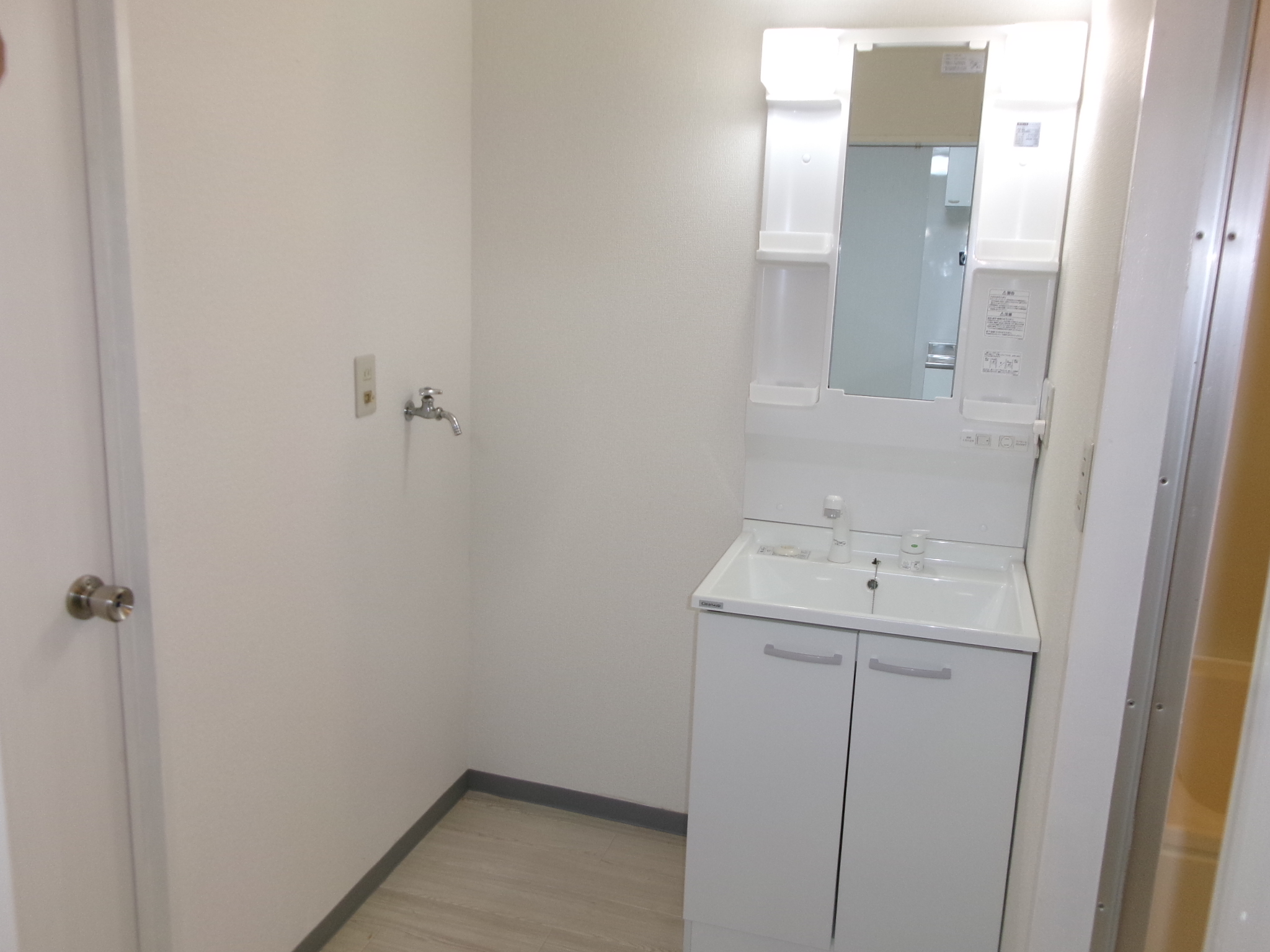 ヤマキチハイツ   103