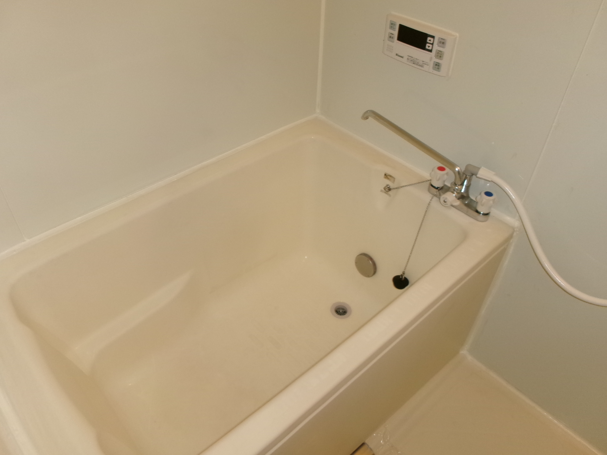 ヤマキチハイツ   103