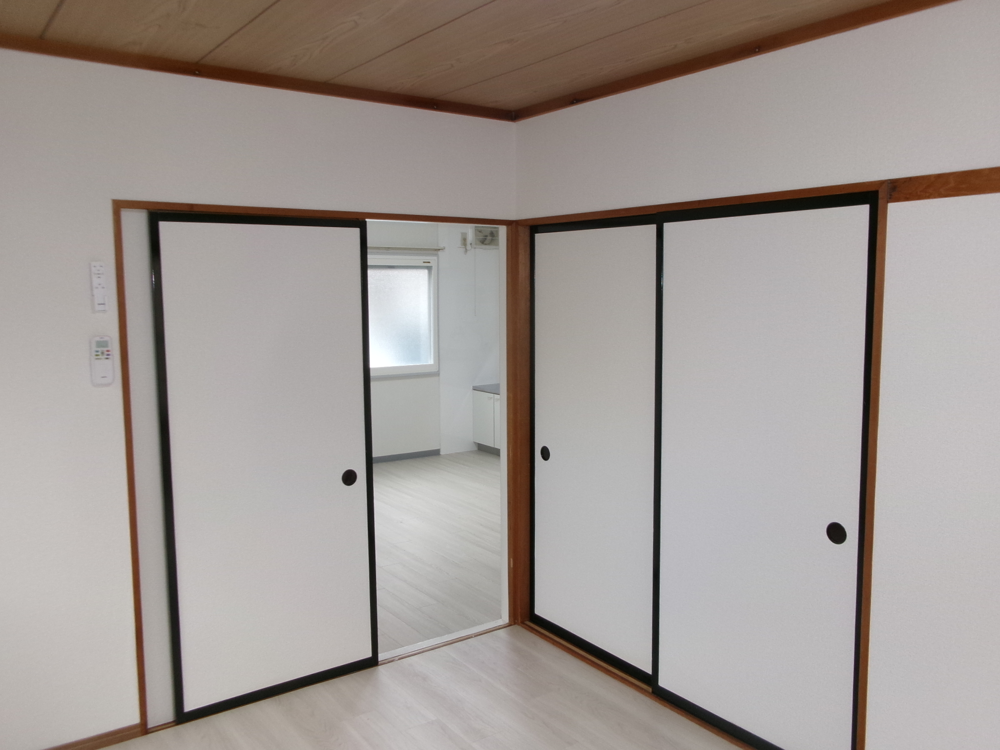 ヤマキチハイツ   103