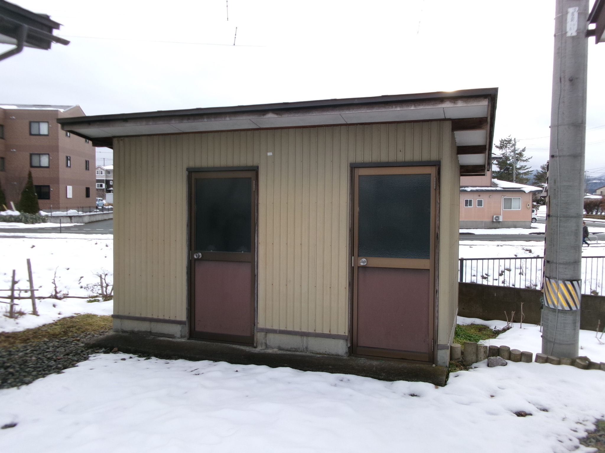 飯田西4丁目貸家　北西角