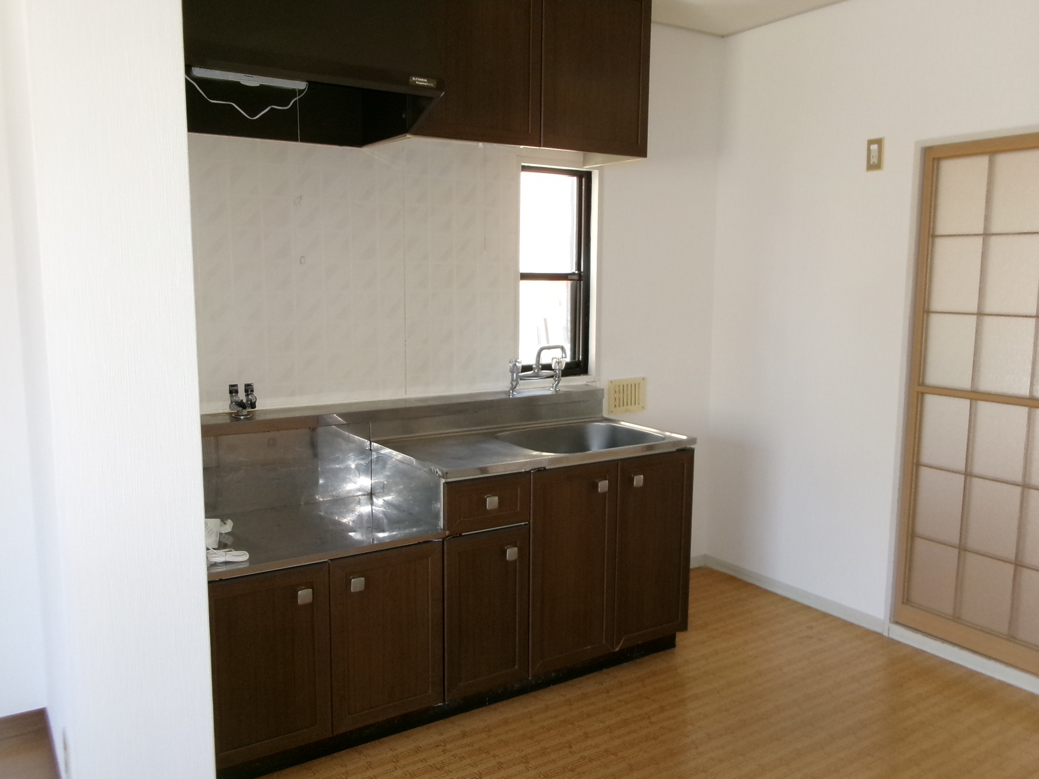 セジュール塩野  Ｂ棟   101