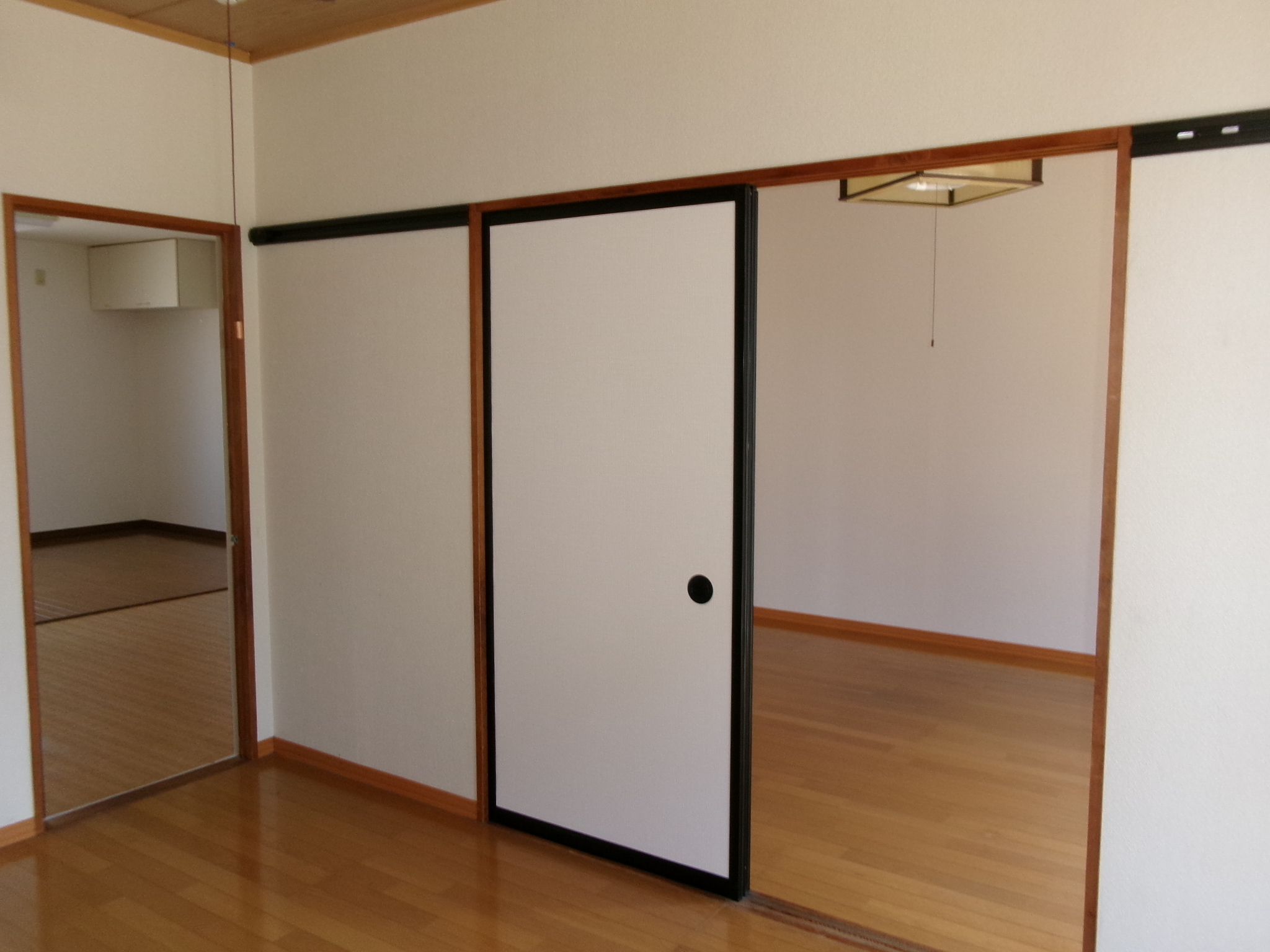 セジュール塩野  Ｂ棟   101