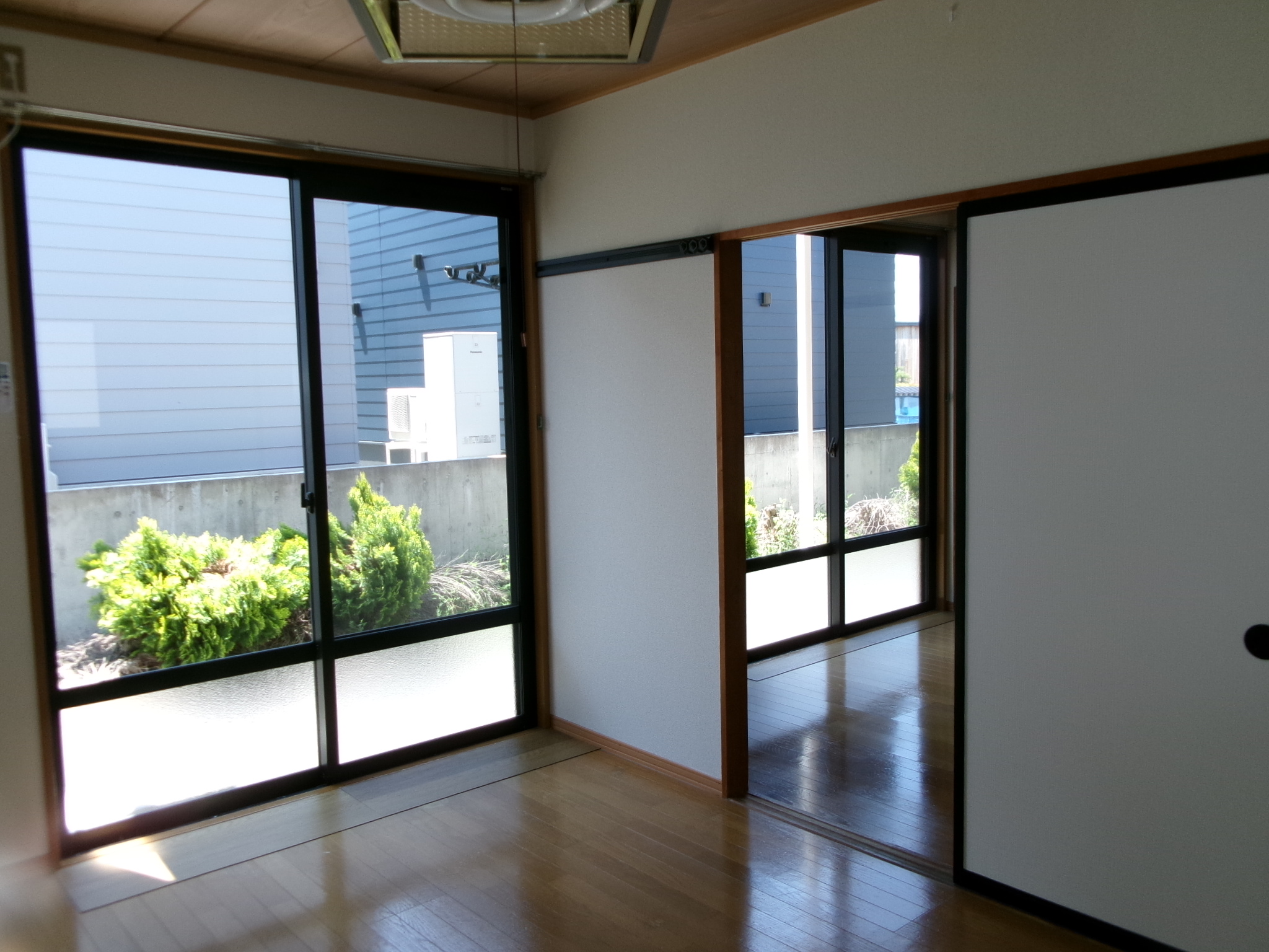 セジュール塩野  Ｂ棟   101