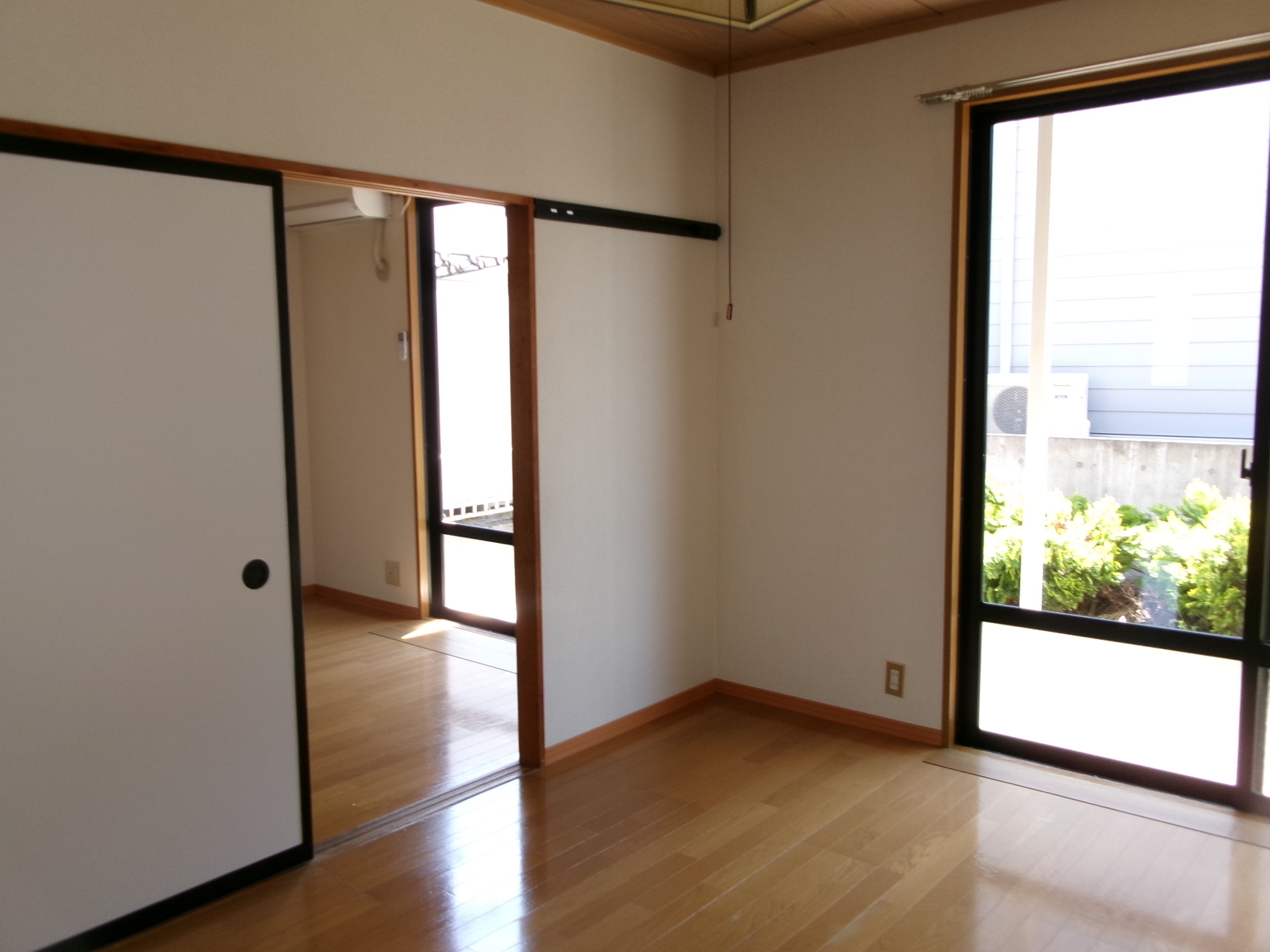 セジュール塩野  Ｂ棟   101