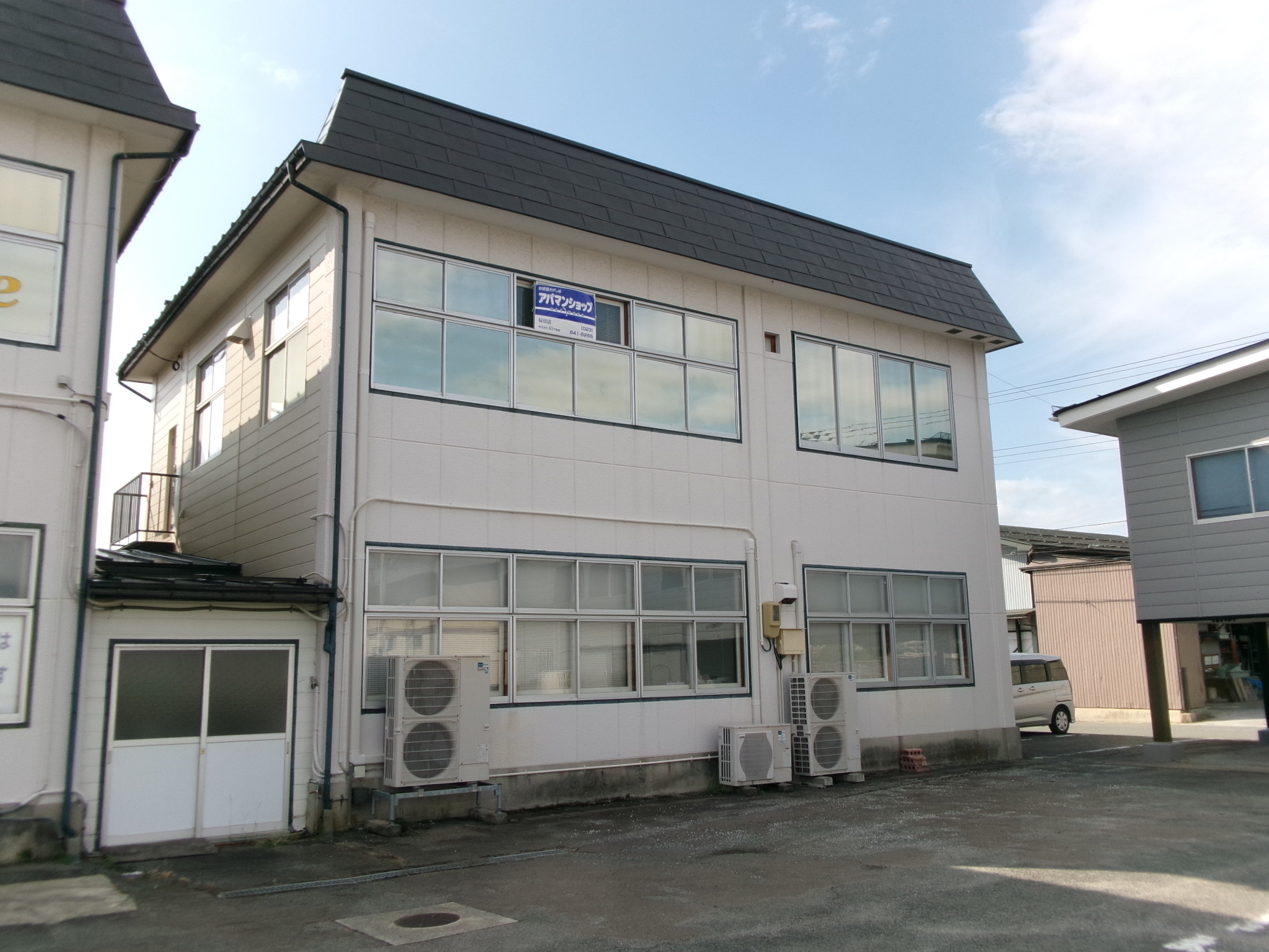 下条テナント北ビル 1F
