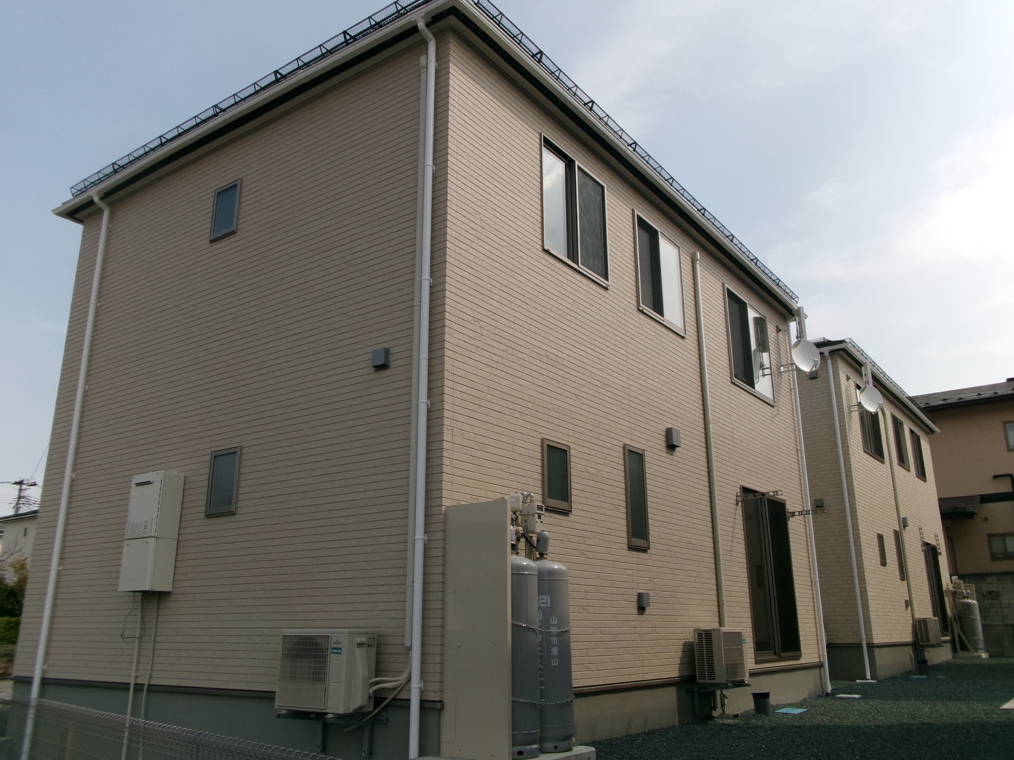 青田新築一戸建て貸家　C