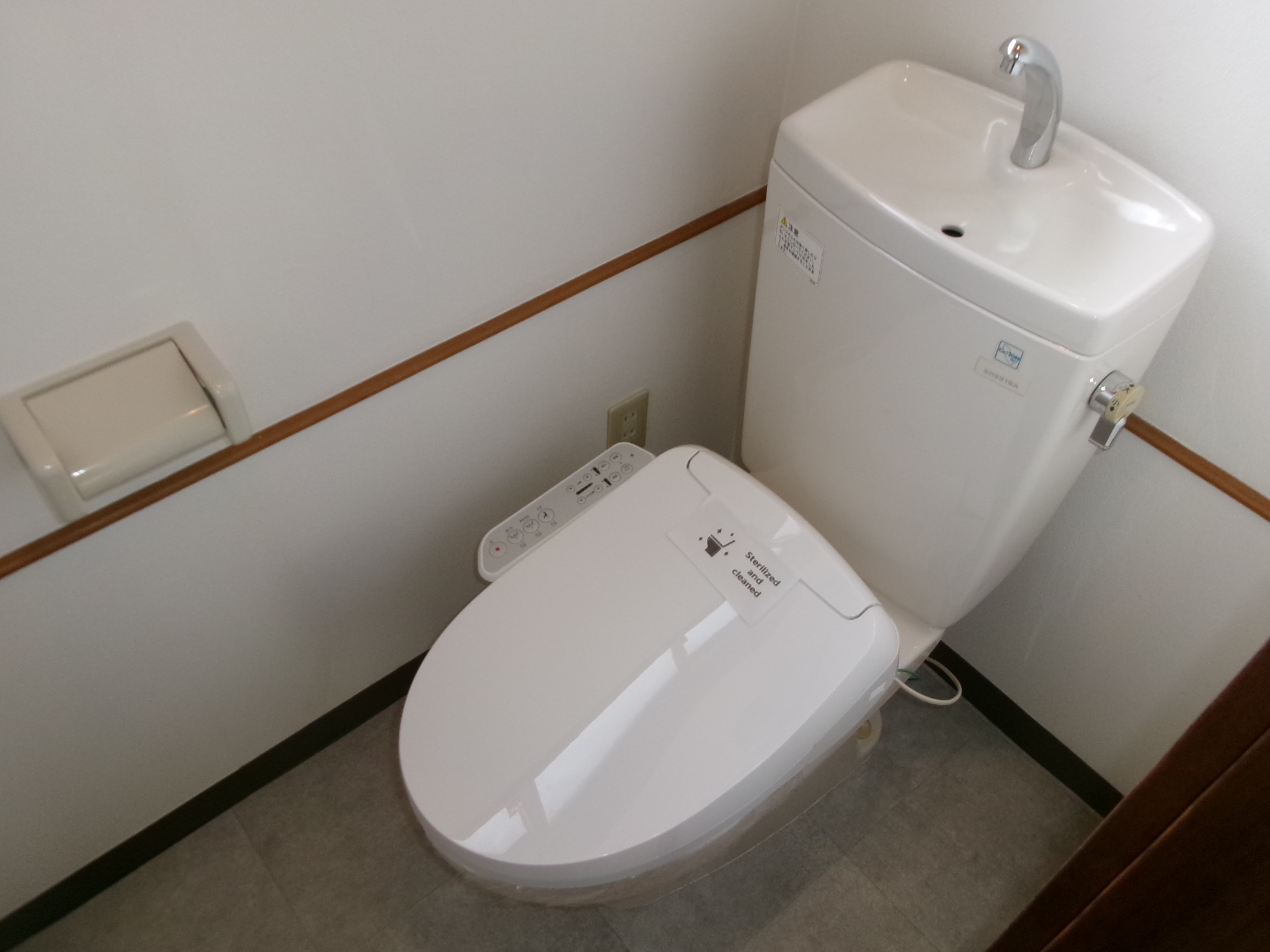 東青田貸家（二丁目）　中棟