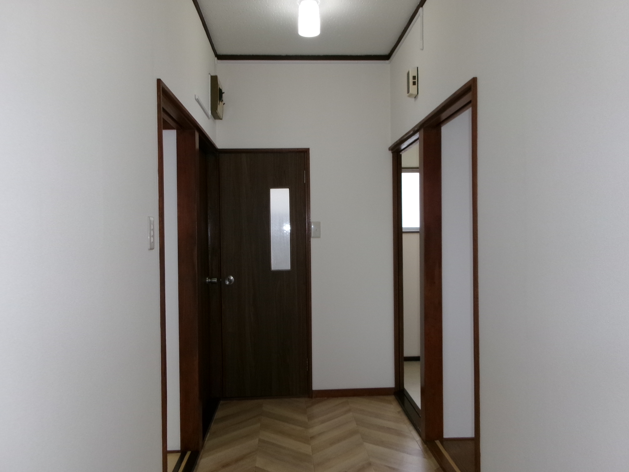 東青田貸家（二丁目）　中棟