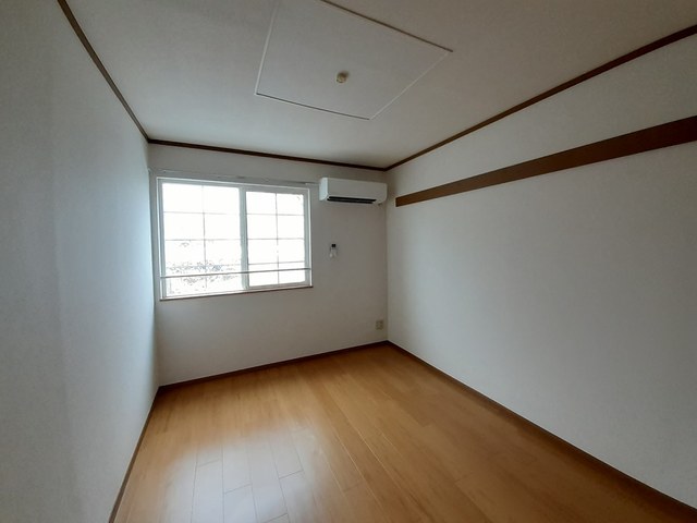 ミーツハウス   102