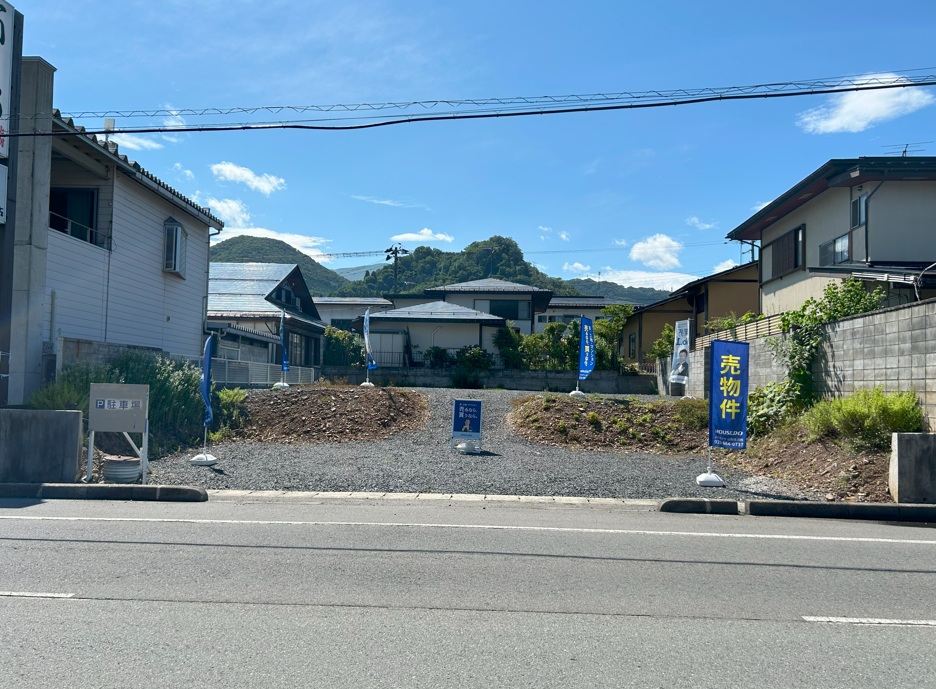 山形市小立3丁目（101.14坪）2,327万円
