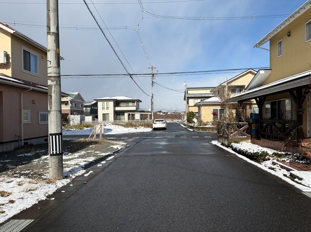 寒河江市大字島（3LDK）1,380万円　金額変更しました！！〈北東角地〉