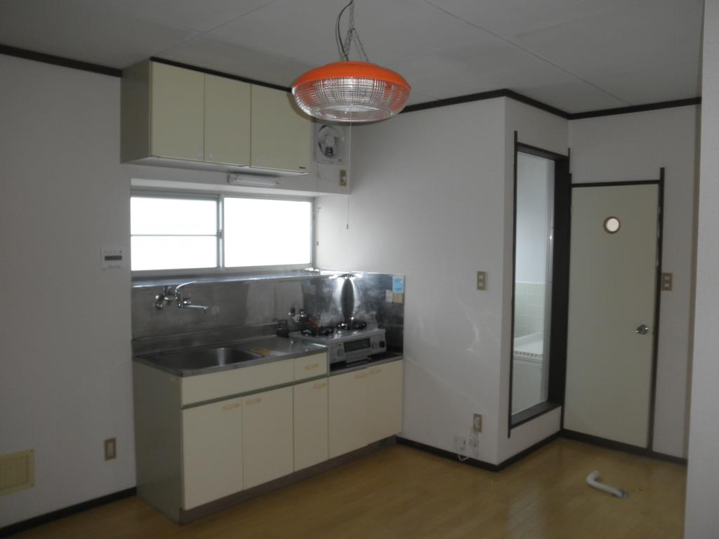 沼沢コーポラス   206