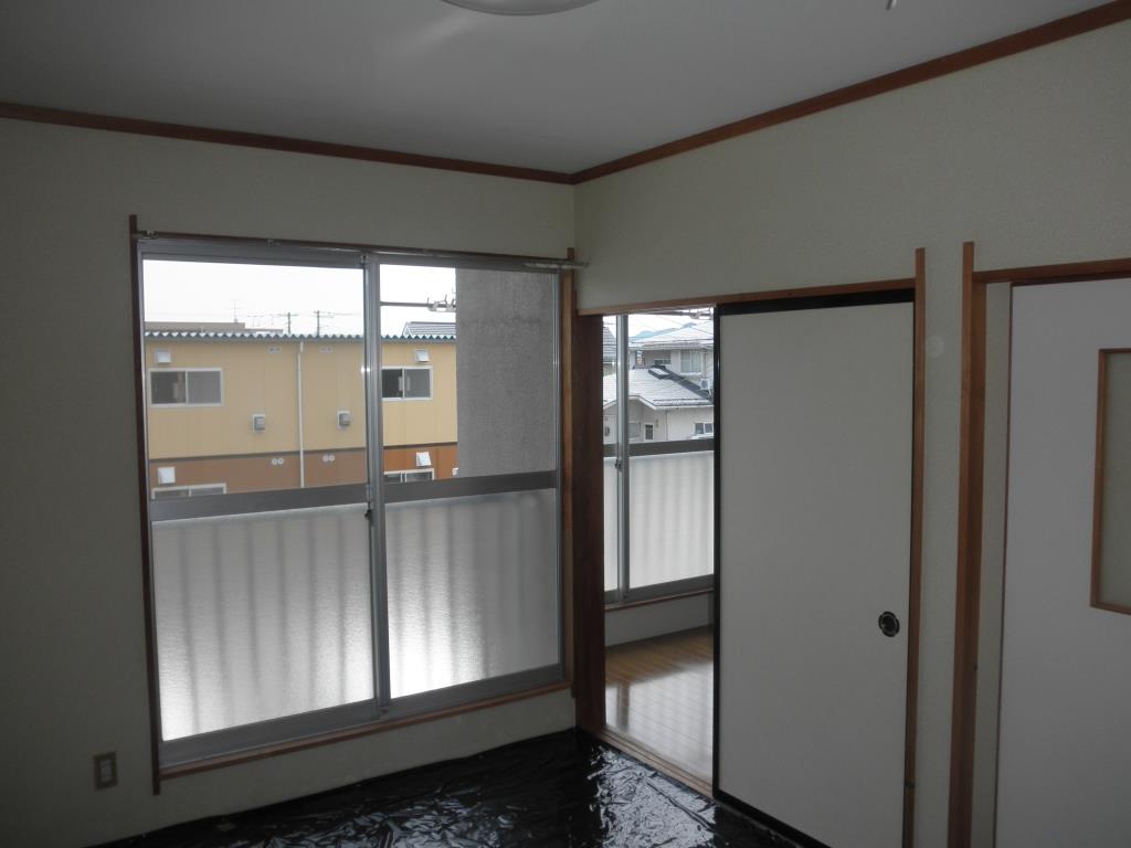 沼沢コーポラス   206