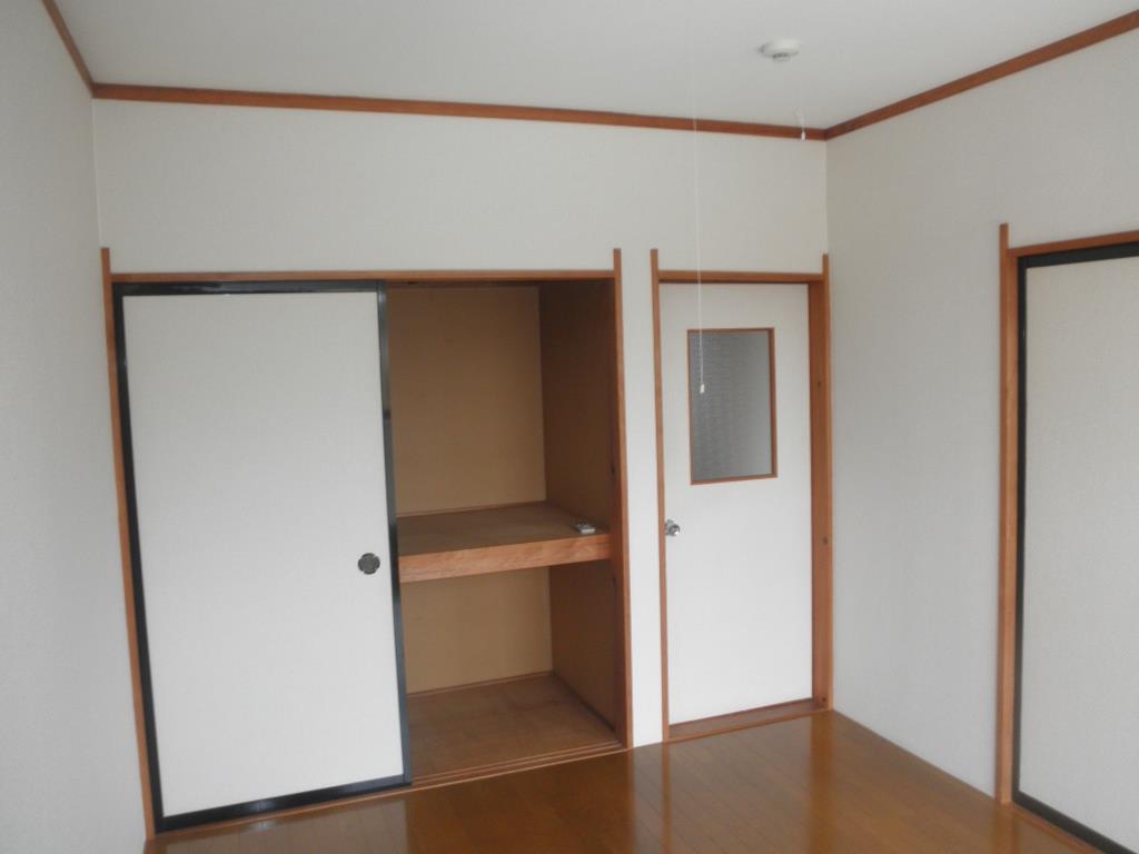 沼沢コーポラス   206