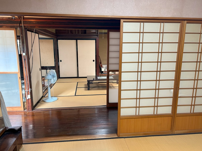 山形市双月町一丁目（９K）900万円　※部屋数の多い一戸建て