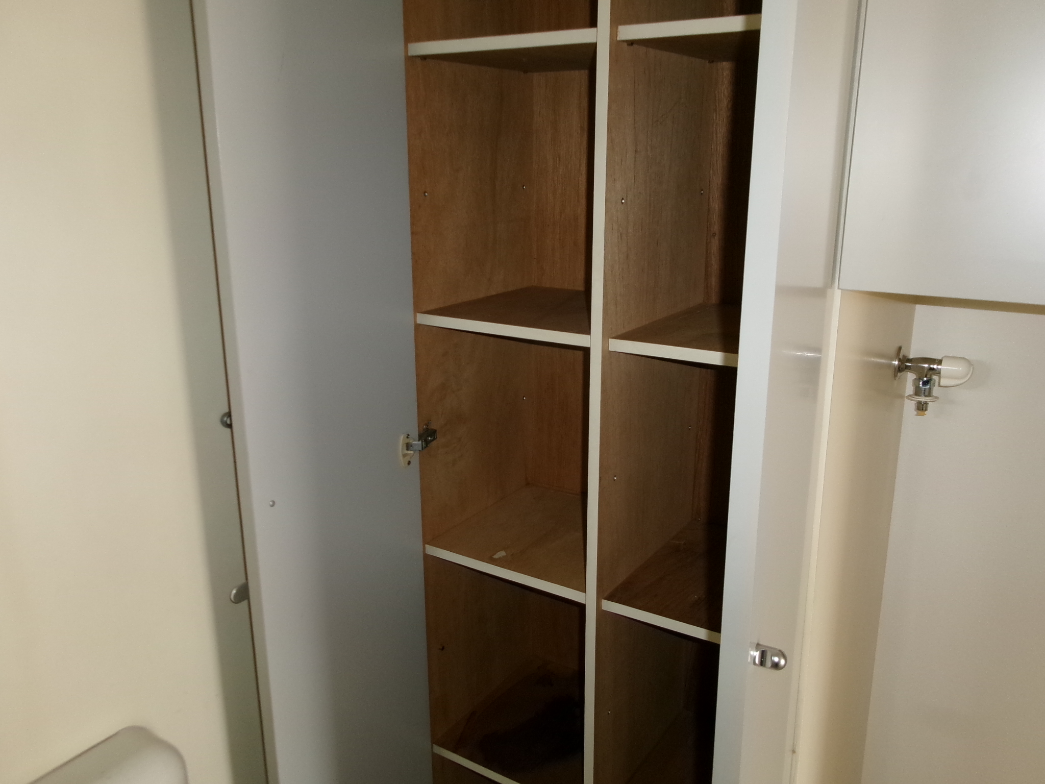 ZINハイツ　106号室