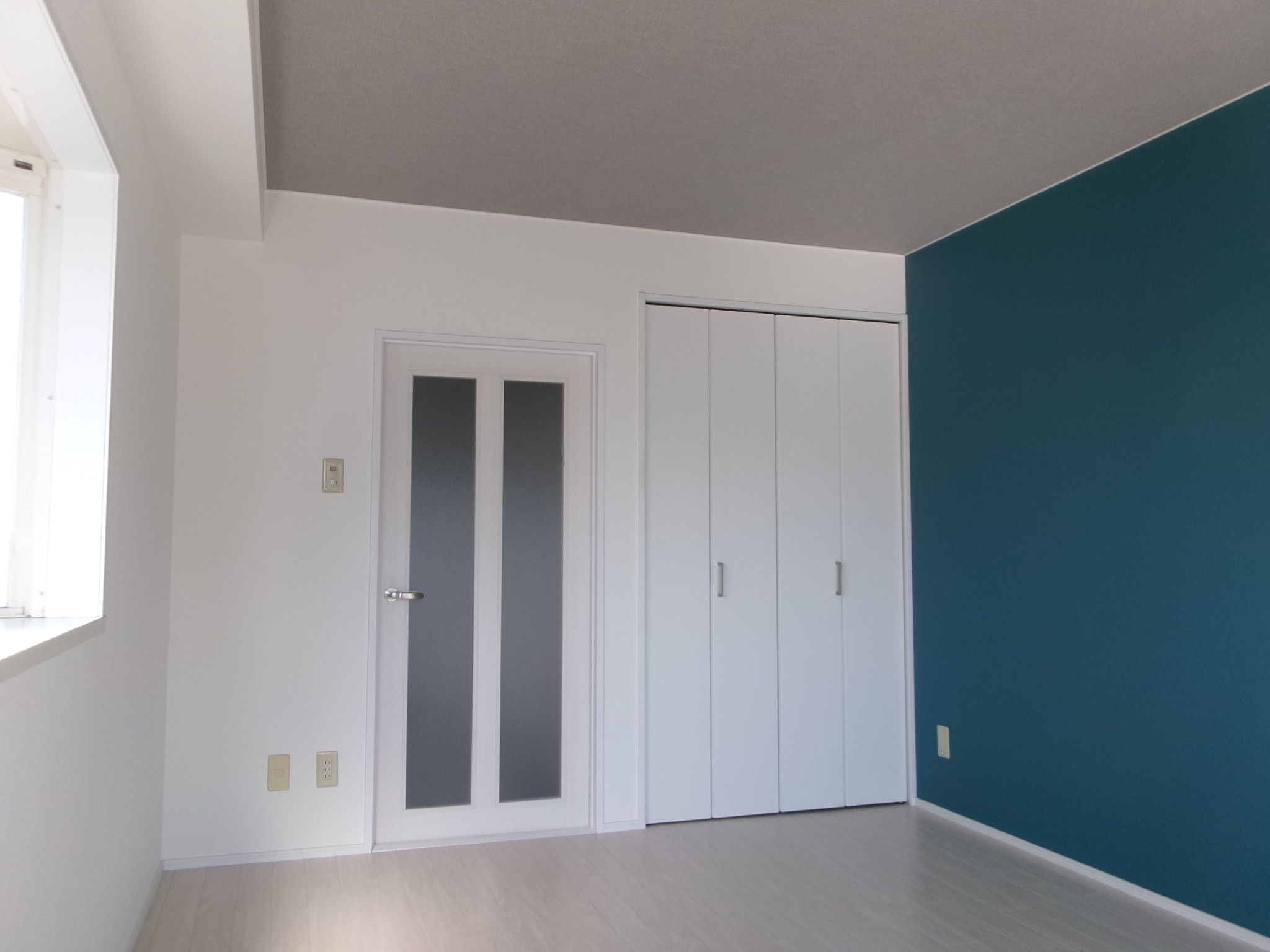 ZINハイツ　207号室