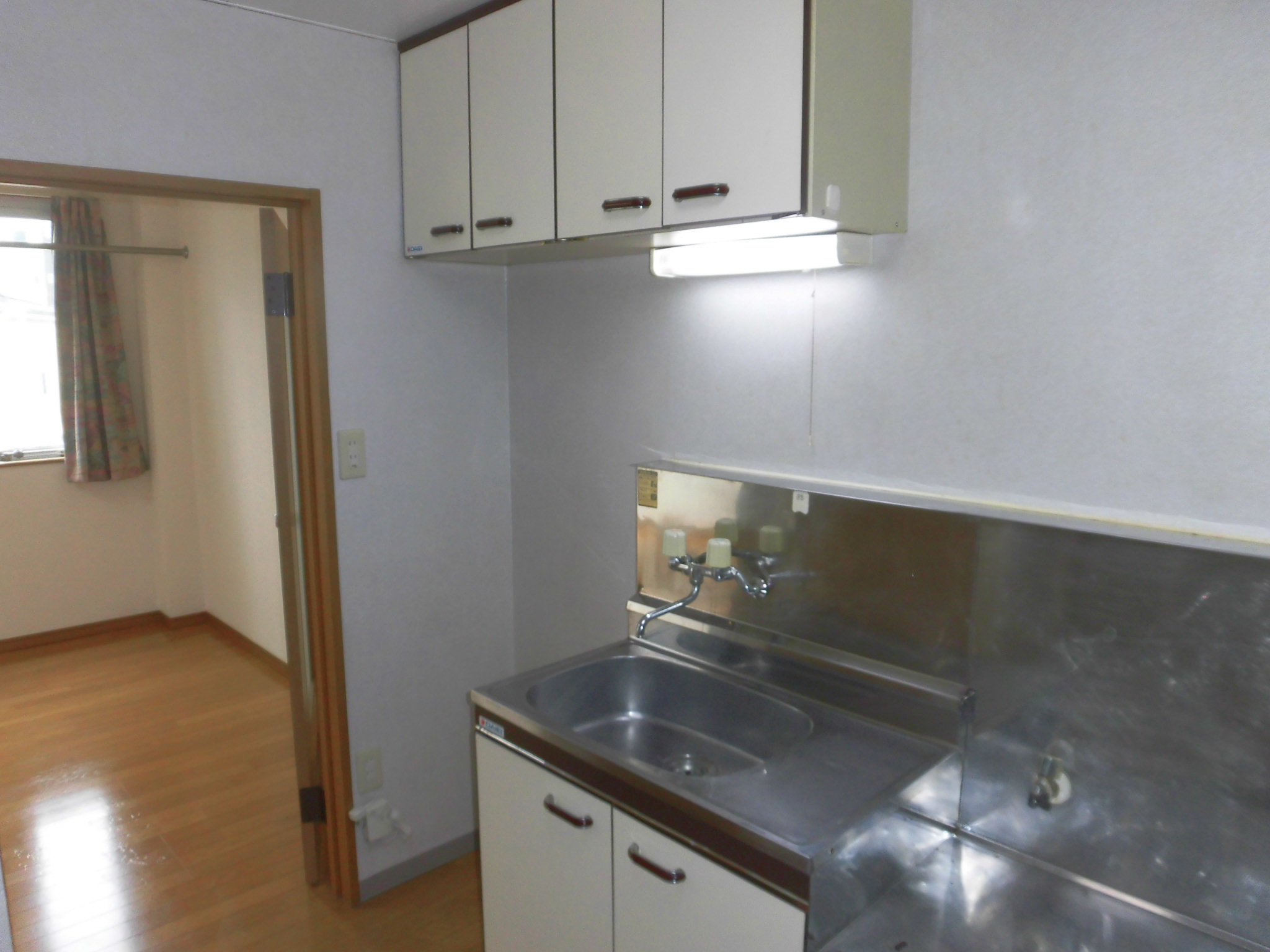 アベニュー中桜田   105