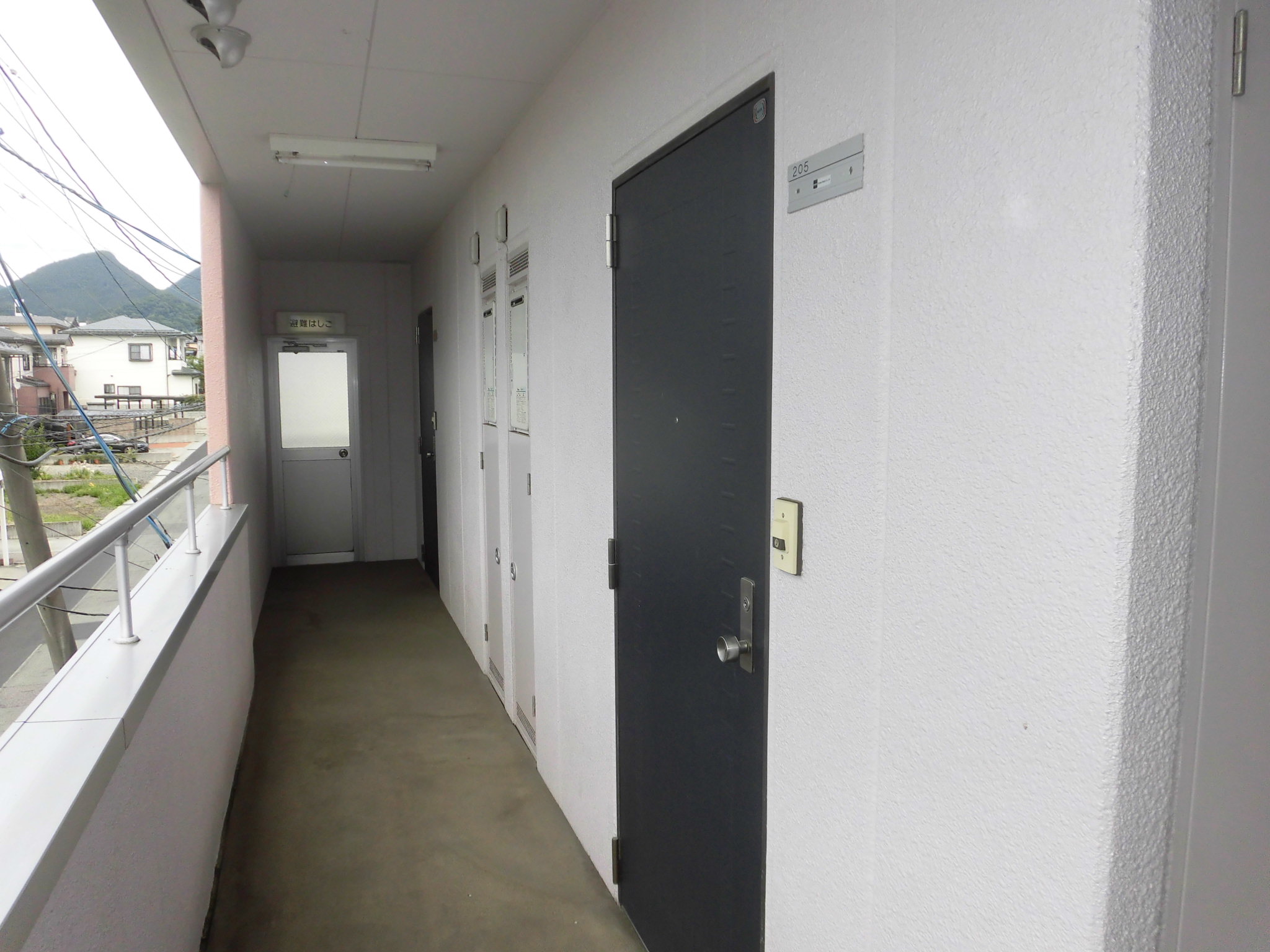 アベニュー中桜田   105