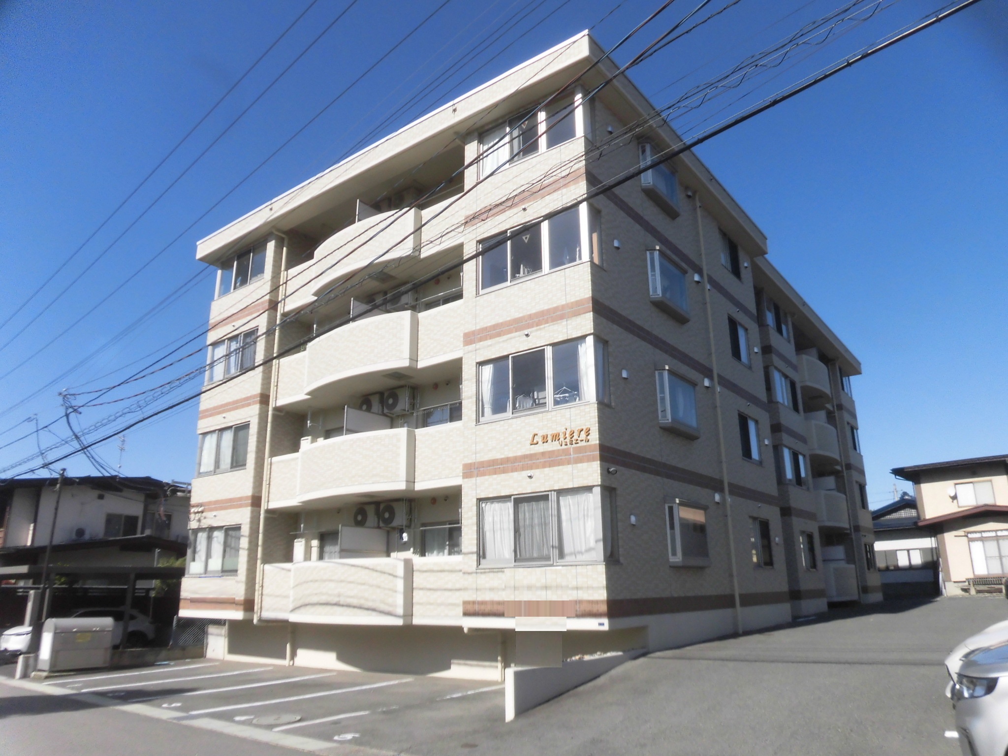 リュミエール　303