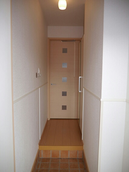 ビサイド オン ユー 弐番館   101