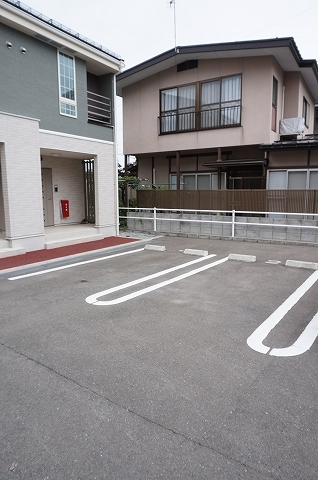 ビサイド オン ユー 弐番館   101