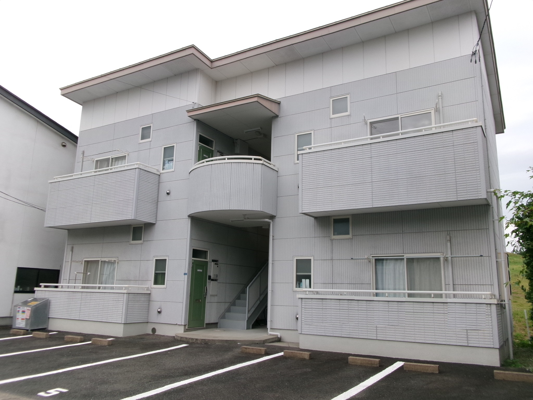 ぷらいべーと元木   101