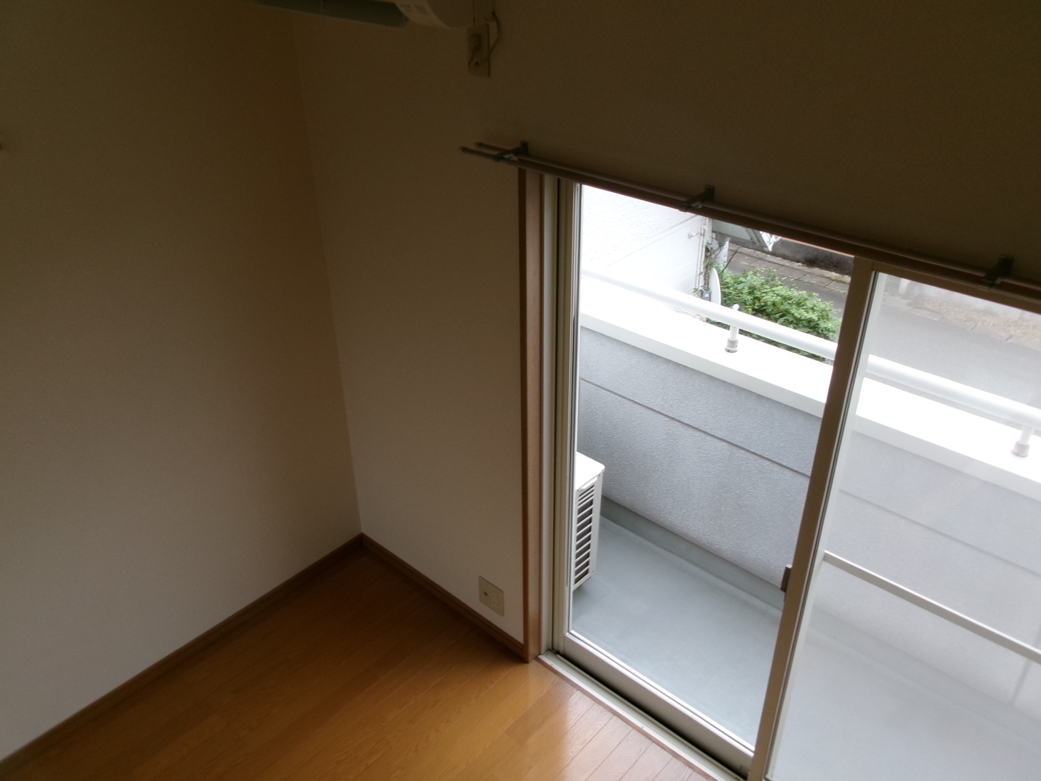 ぷらいべーと元木   101