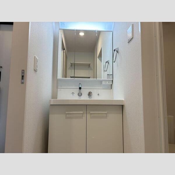 Ｄ-room南二番町　Ｃ103