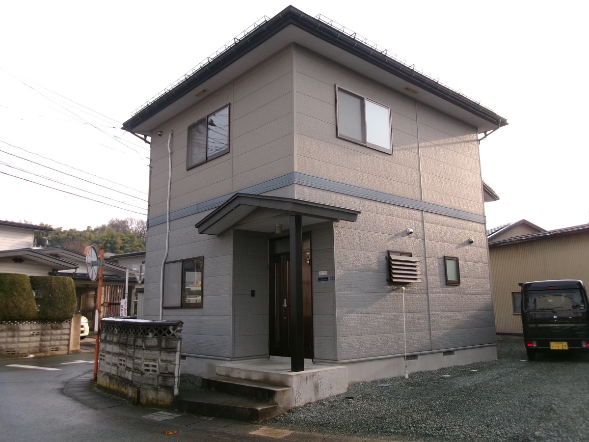 飯田4丁目貸家　西2号棟